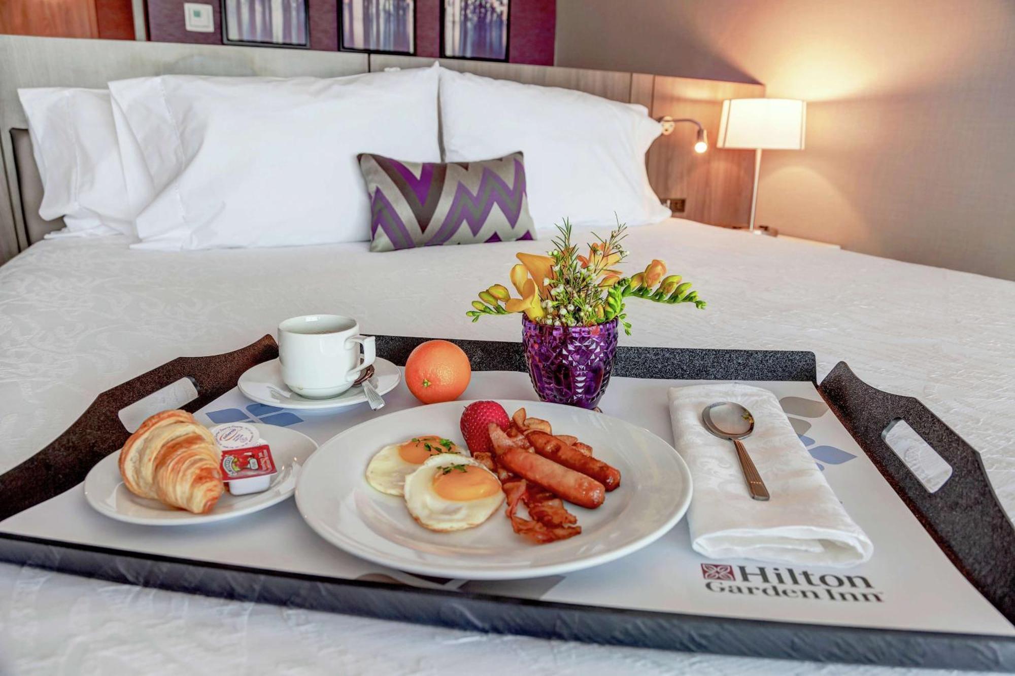 Hilton Garden Inn Toronto/Brampton West, Ontario, Canada Ngoại thất bức ảnh