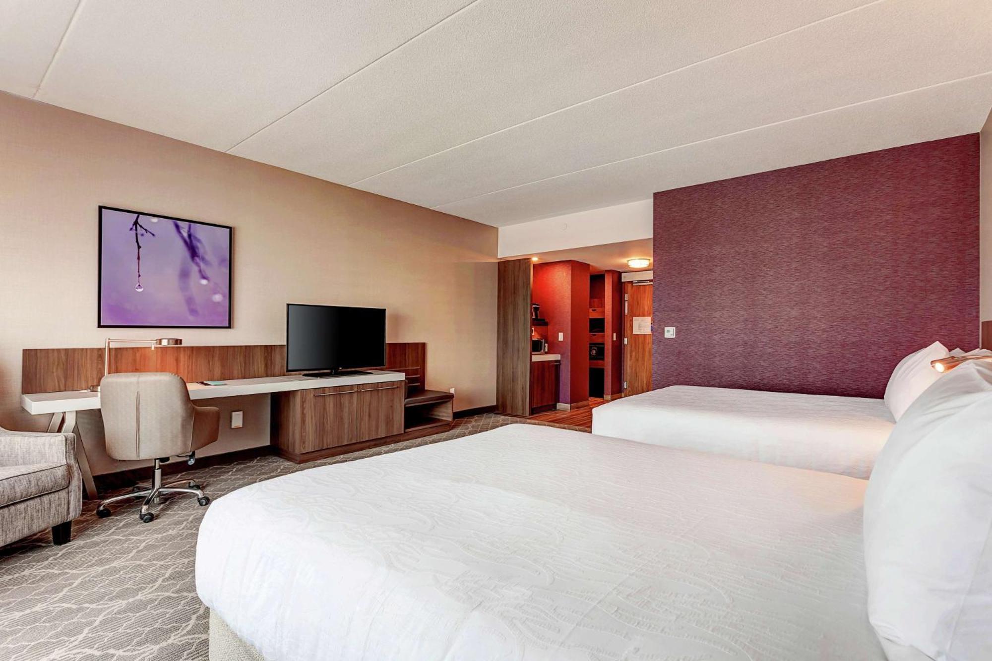 Hilton Garden Inn Toronto/Brampton West, Ontario, Canada Ngoại thất bức ảnh