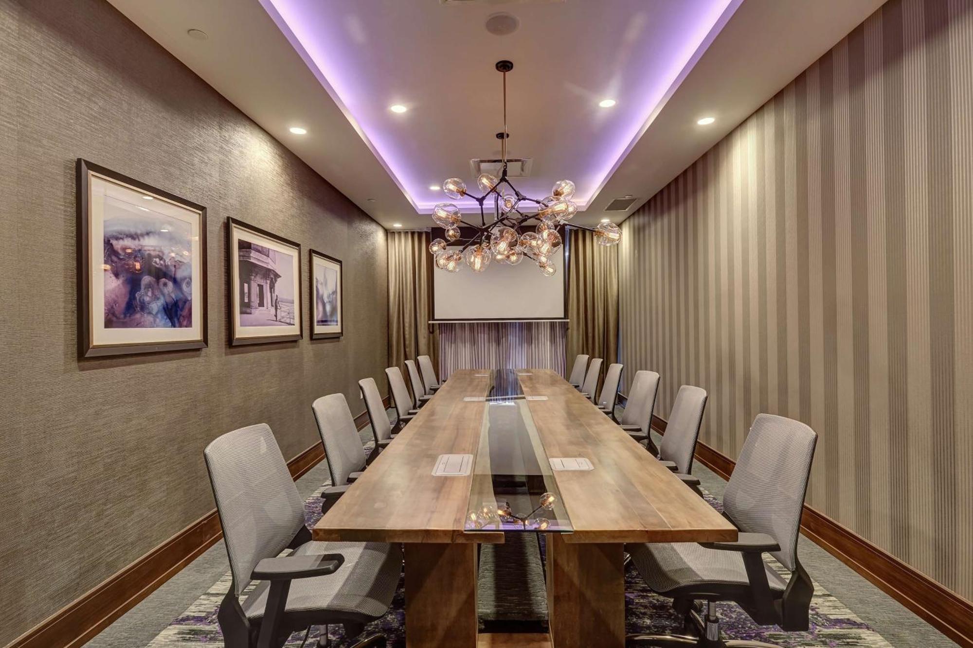 Hilton Garden Inn Toronto/Brampton West, Ontario, Canada Ngoại thất bức ảnh