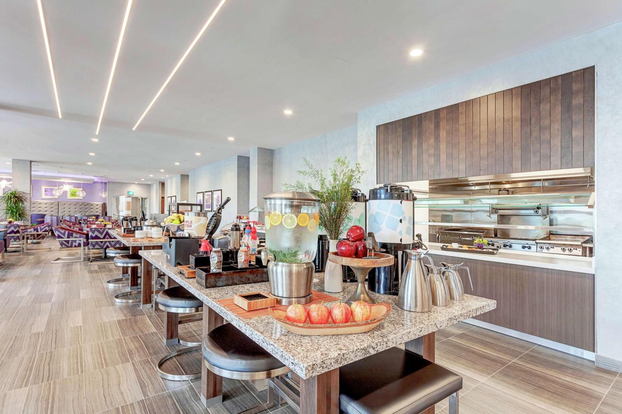 Hilton Garden Inn Toronto/Brampton West, Ontario, Canada Ngoại thất bức ảnh